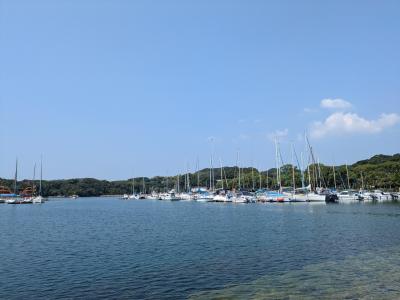 うーみーだーーー<br /><br />佐世保駅前でレンタカーを借りて九十九島パールシーリゾートへ。<br />慣れないカーナビに振り回されて、2度ほど道を間違う。<br />これはGoogleMAPと併用せな、厳しいぞ。<br /><br />しかしあづい。