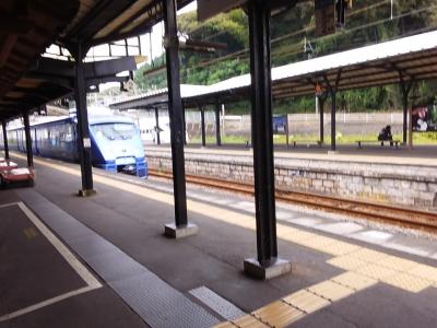杵築駅には上り小倉方面行のソニック号が通過しました